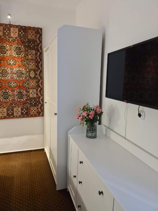 ミシュコルツ Palantir Panzio Bed & Breakfast エクステリア 写真